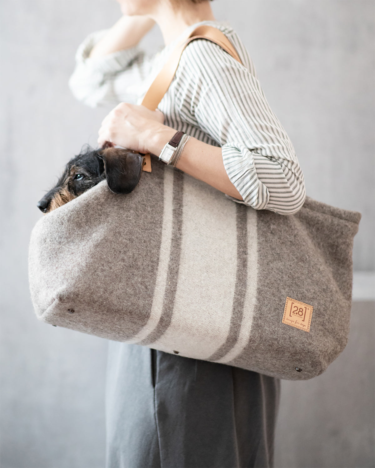 INGE RECYCLED WOOL BAG | תיק נשיאה לכלב