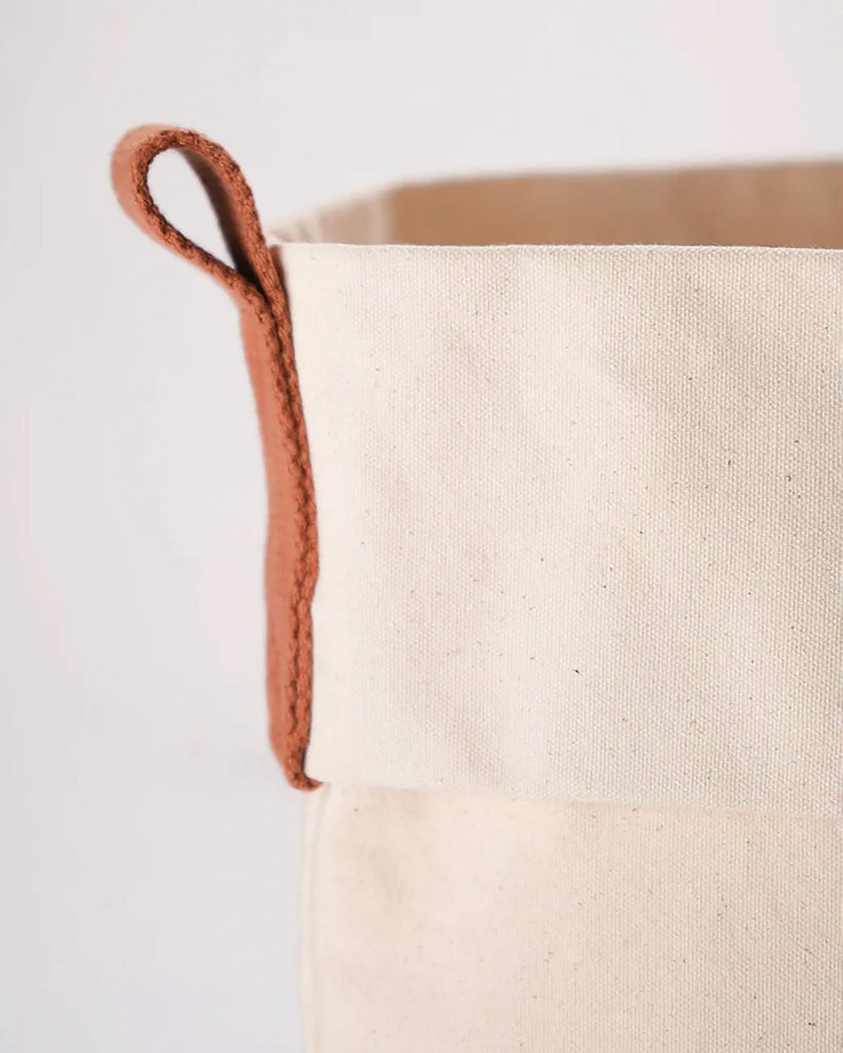שק אחסון מעוצב מקנבס לשקי מזון / צעצועים | BERENICE FOOD & TOY HOLDER IN STRUCTURED CANVAS