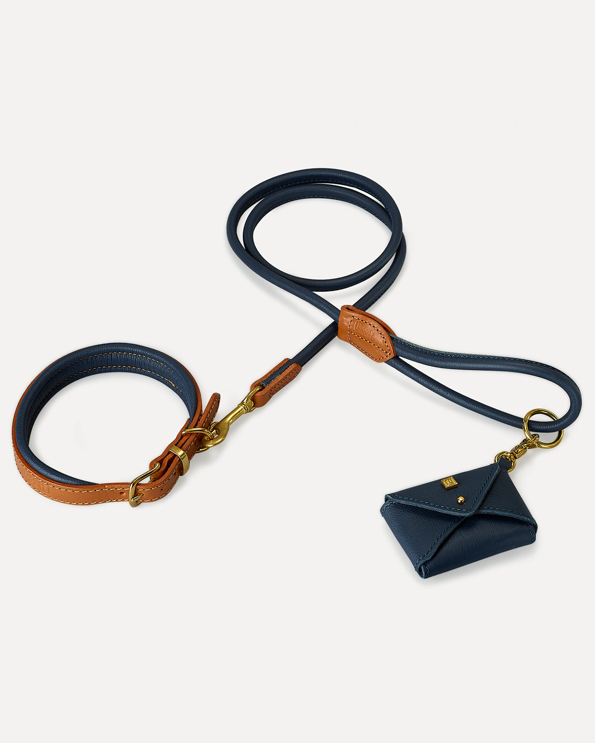 PADDED SOFT LEATHER COLLAR | קולר עור מרופד לכלב