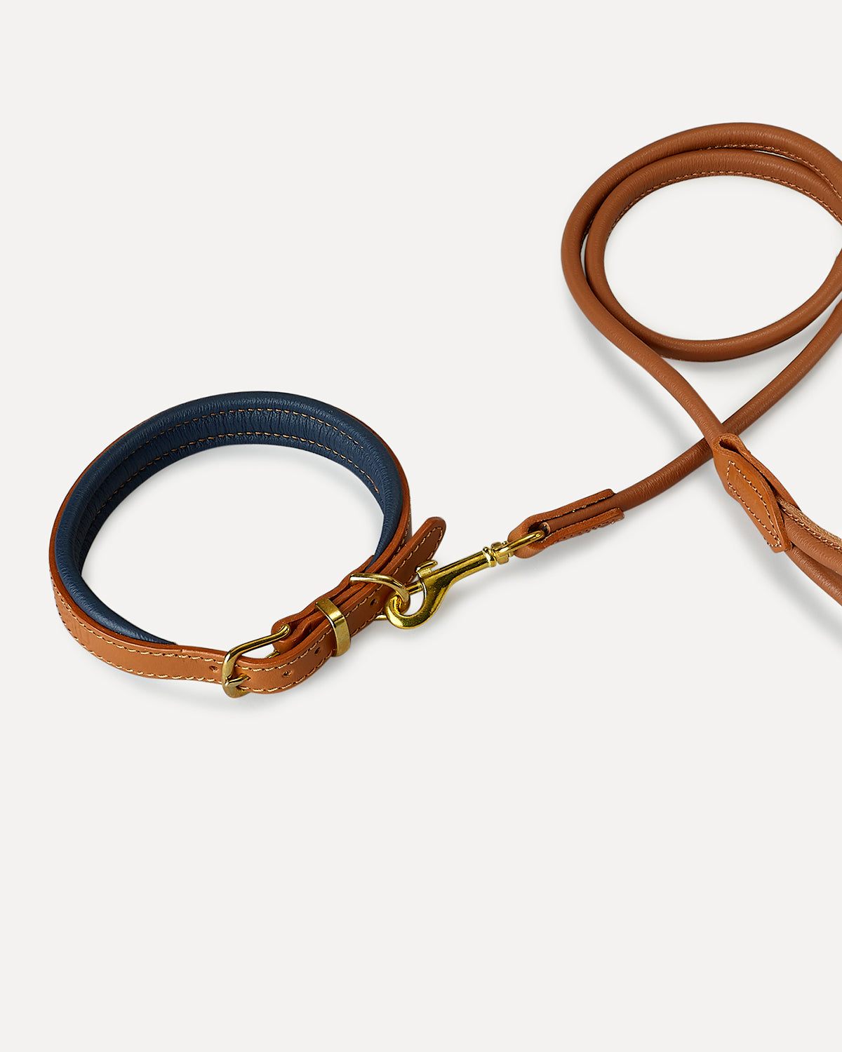 PADDED SOFT LEATHER COLLAR | קולר עור מרופד לכלב