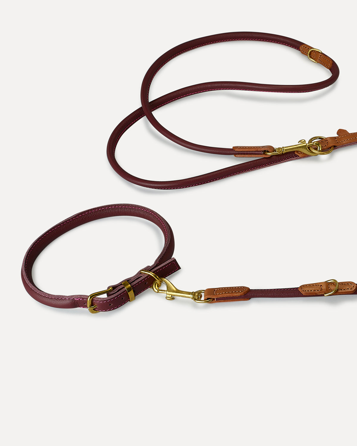 FREE-HANDS ADJUSTABLE LEATHER LEAD | רצועה מתכווננת לכלב