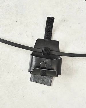 Pisa Leather Poo Bag Holder | נרתיק שקיות איסוף מעור