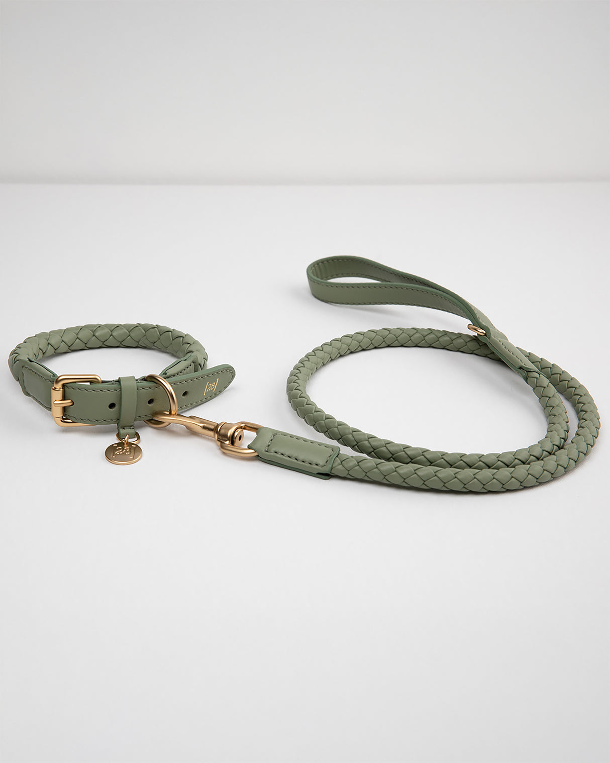 רצועה קלועה לכלב מעור נאפה איטלקי  | FERDINANDO NAPPA LEATHER LEASH