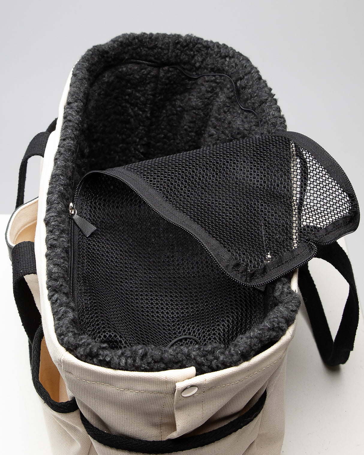 DIANA BAG | תיק נשיאה לכלב או תיק לבעלים