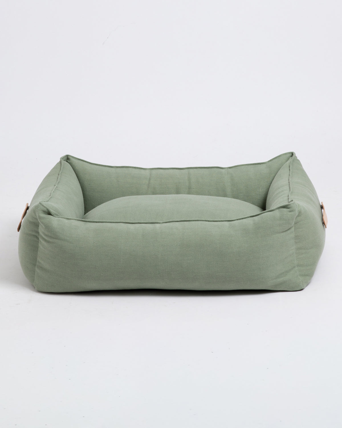 מיטה לכלב מפשתן טהור | EDWARD PURE LINEN DOG BED