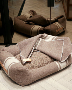 HENRI RECYCLED WOOL DOG BED | מיטה לכלב