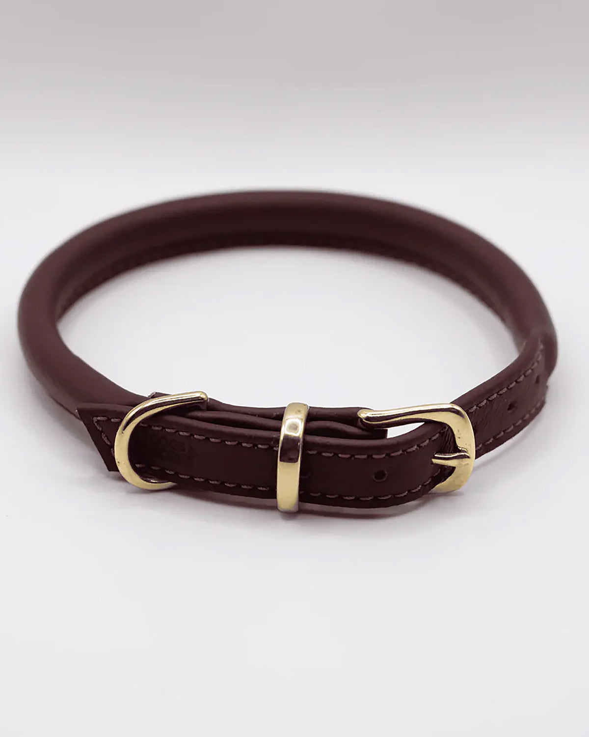 ROLLED SOFT LEATHER COLLAR | קולר עור מעוגל לכלב