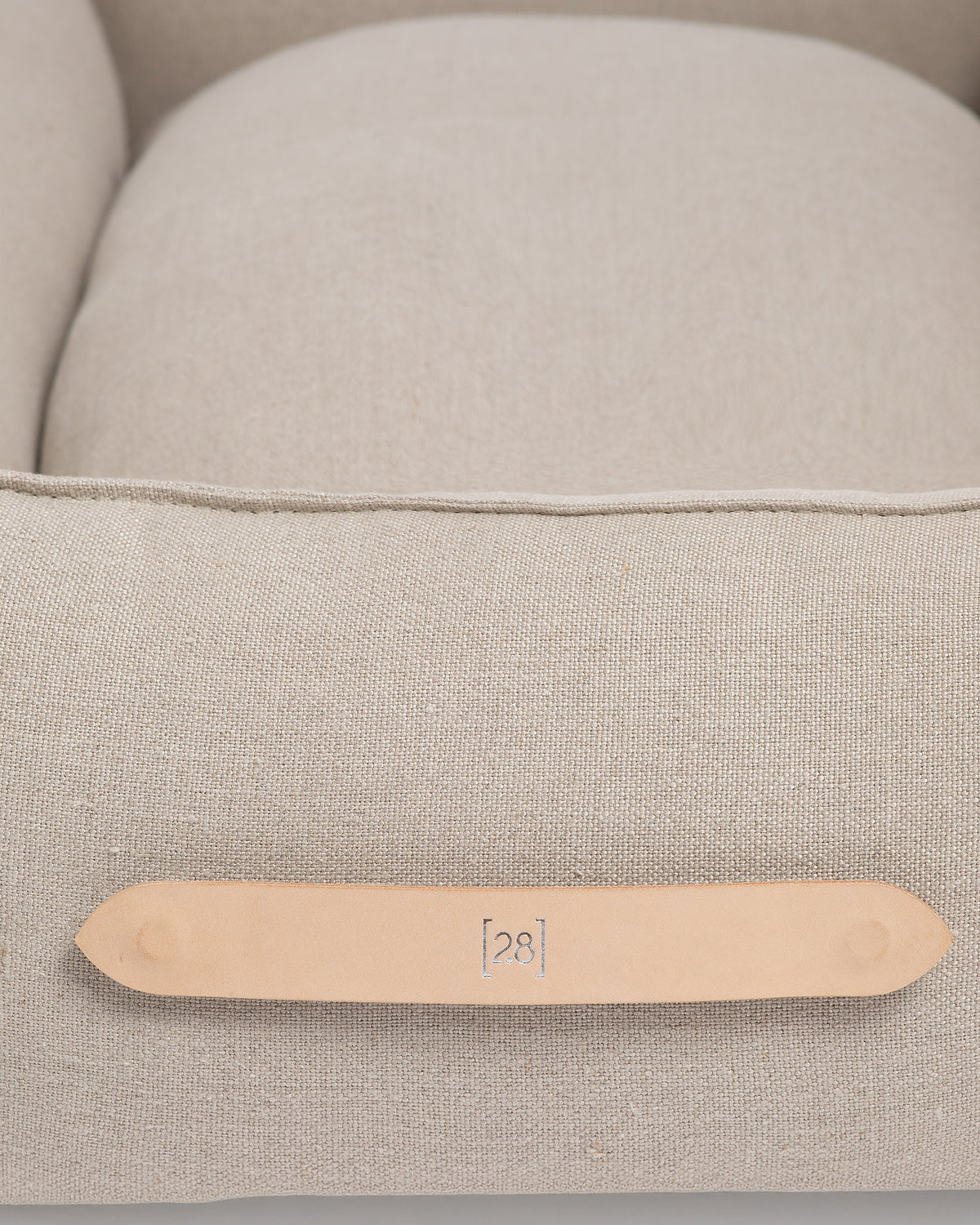 מיטה לכלב מפשתן טהור | EDWARD PURE LINEN DOG BED