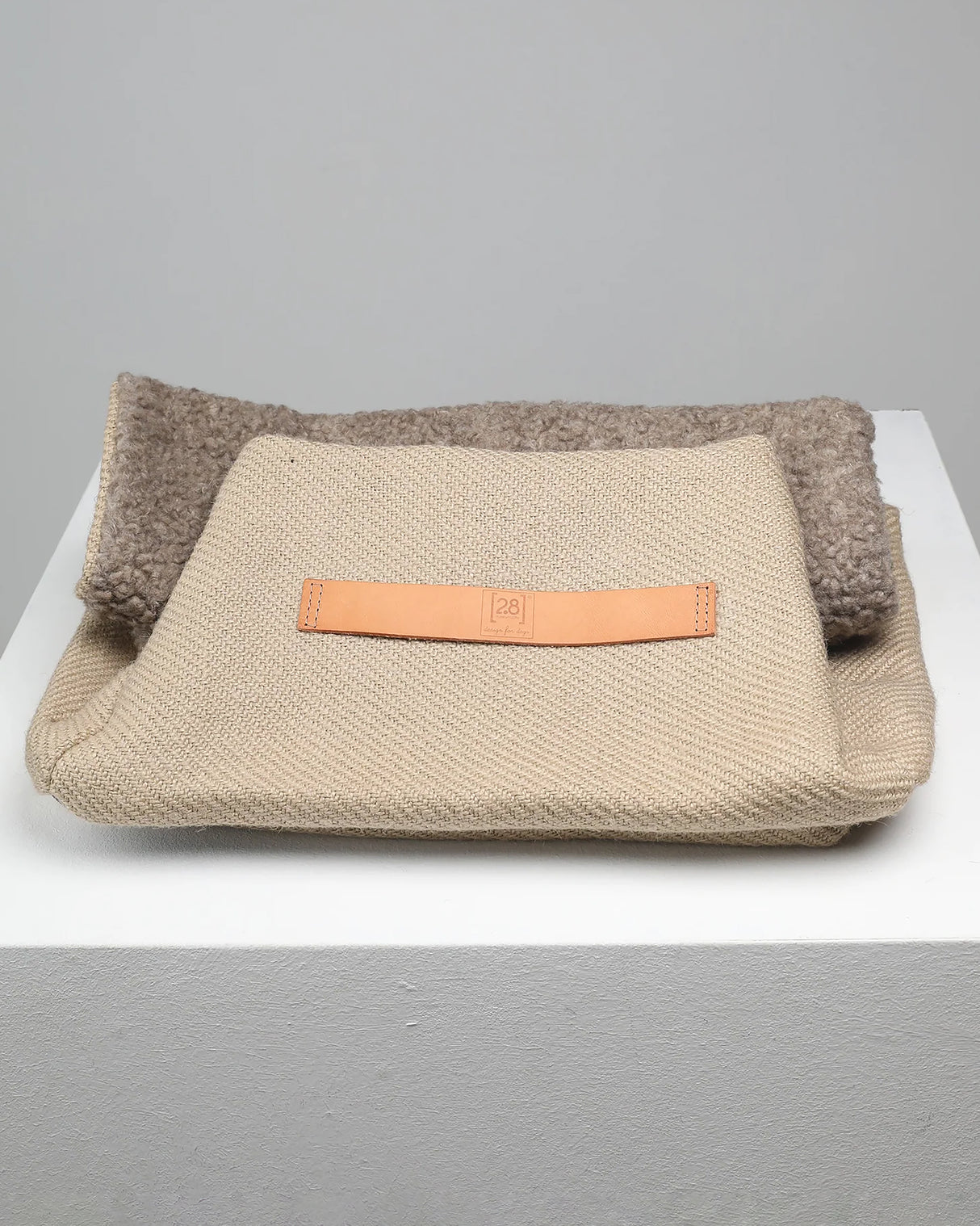 REPLACEMENT COVER FROM NATURAL JUTE FOR HENRI BED | ריפוד להחלפה למיטה לכלב