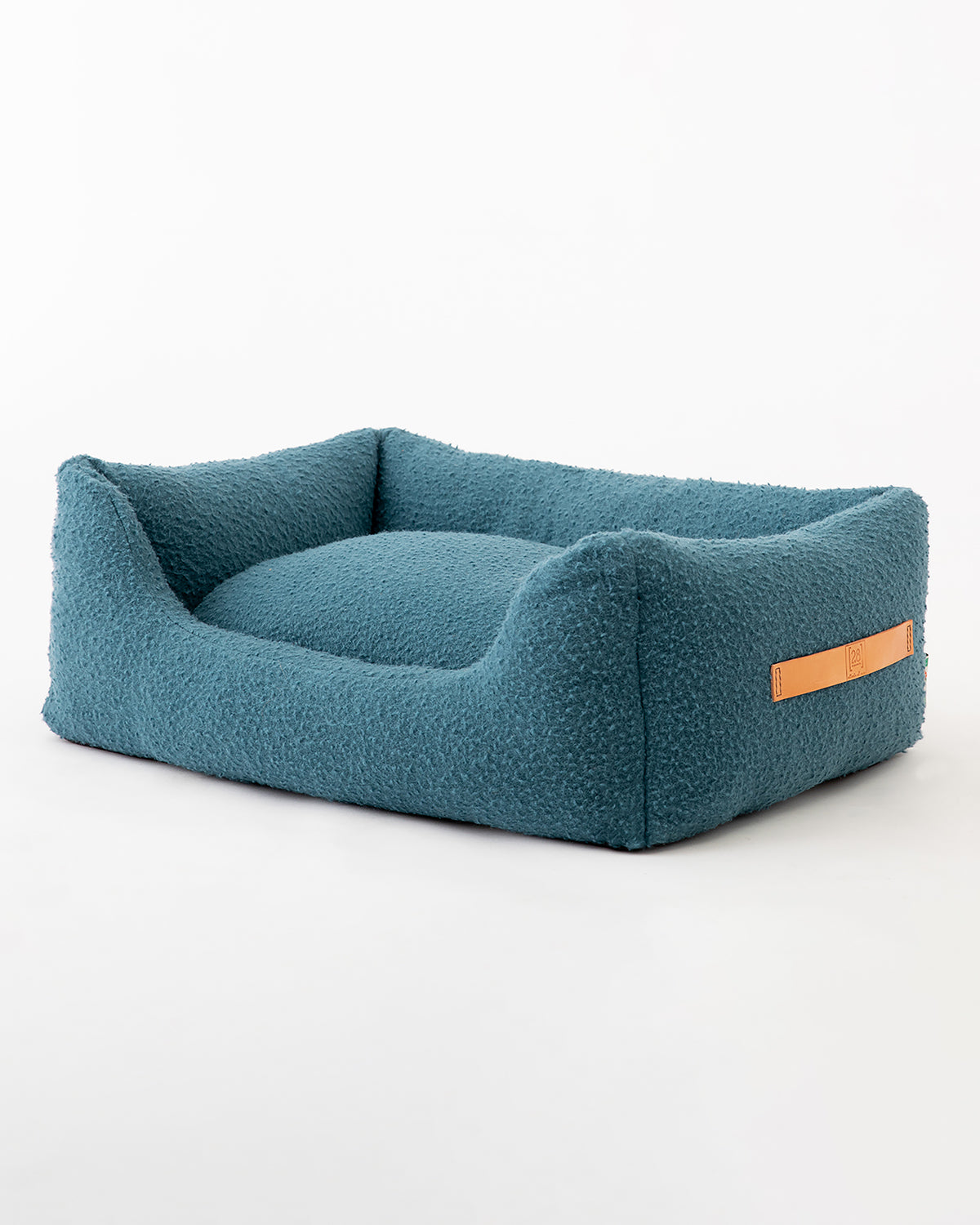 HENRI CASENTINO WOOL BED | מיטה לכלב