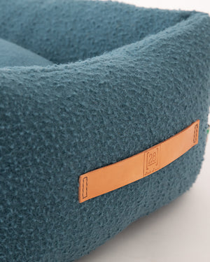 HENRI CASENTINO WOOL BED | מיטה לכלב