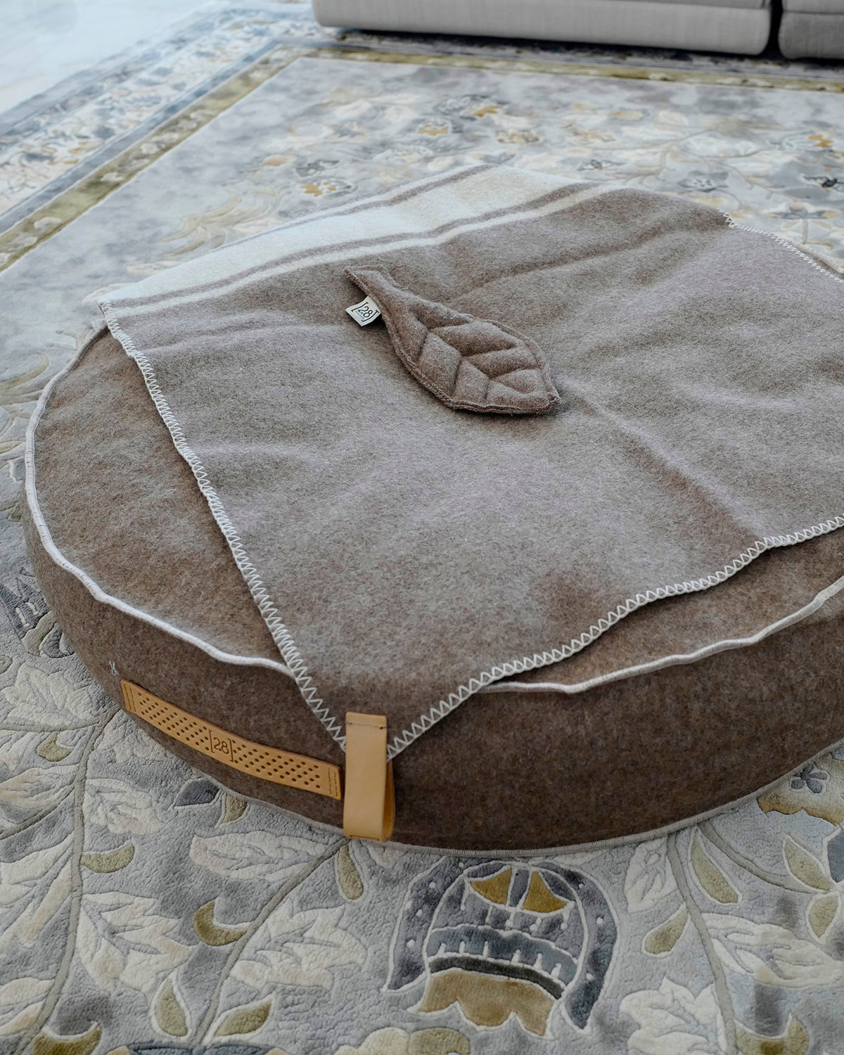 FULVIO RECYCLED WOOL  | מיטת פוף לכלב