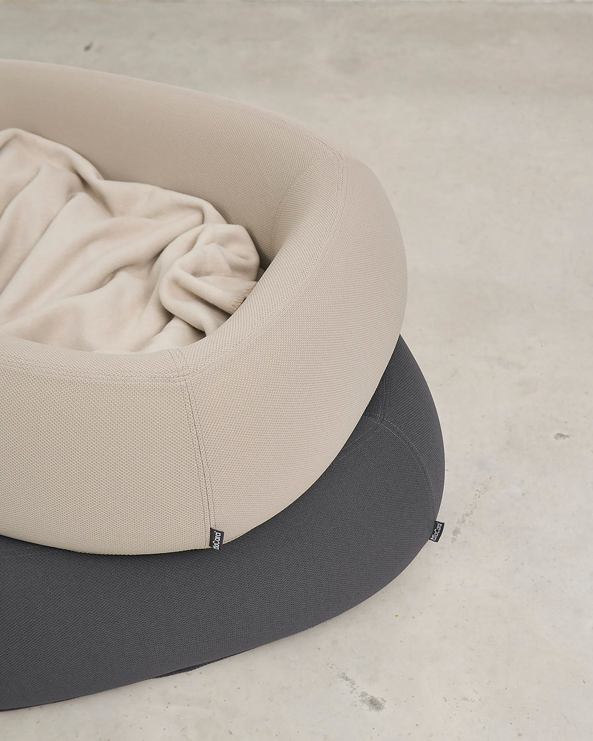 מיטה  אורתופדית לכלב | BARCA ORTHOPEDIC DOG BED