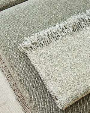 BUCCOLA THROW FAMILY BLANKET | שמיכה לכלב, לחתול ולבעלים