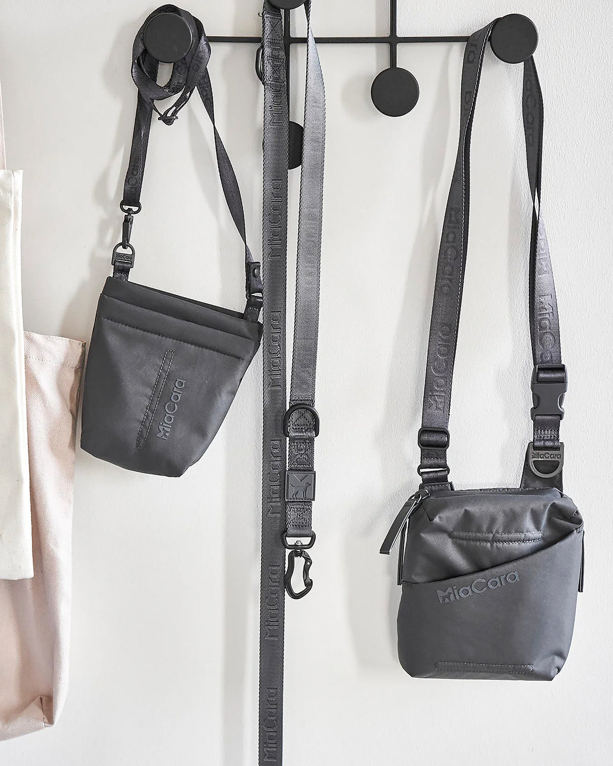 MODENA ADJUSTABLE LEASH | רצועה מתכווננת לכלב