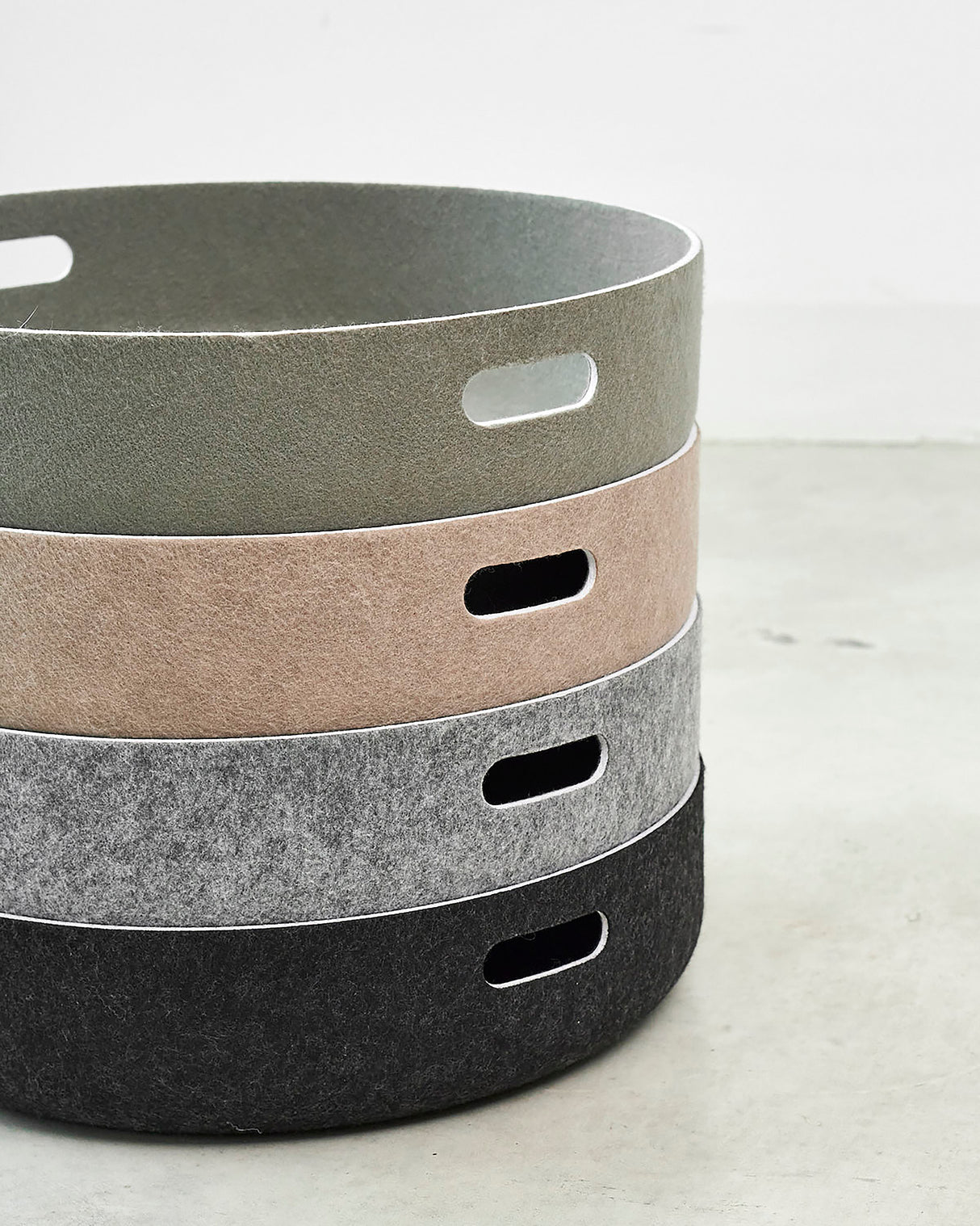 CESTO BASKET | סלסלת צעצועים או פינת רביצה לכלבים קטנים