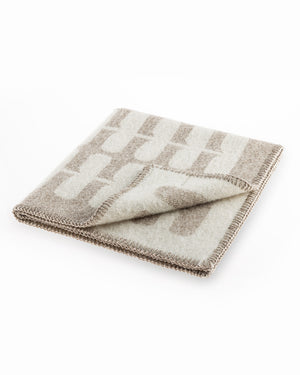 FLORA CAT WOOL BLANKET | שמיכה לחתול