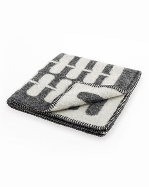 FLORA CAT WOOL BLANKET | שמיכה לחתול