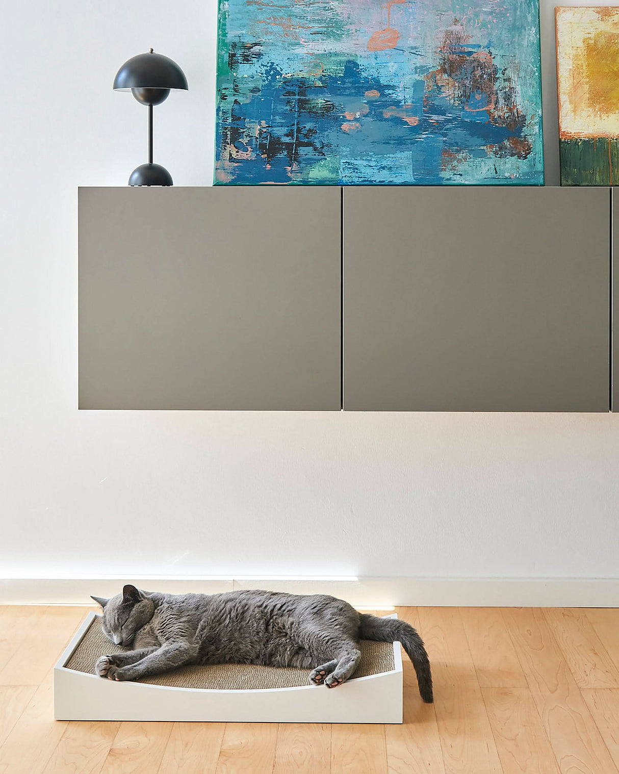 GRATTA CAT SCRATCHING BOARD | משטח גירוד לחתולים