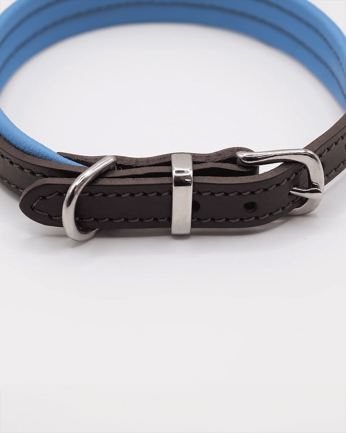 PADDED SOFT LEATHER COLLAR | קולר עור מרופד לכלב