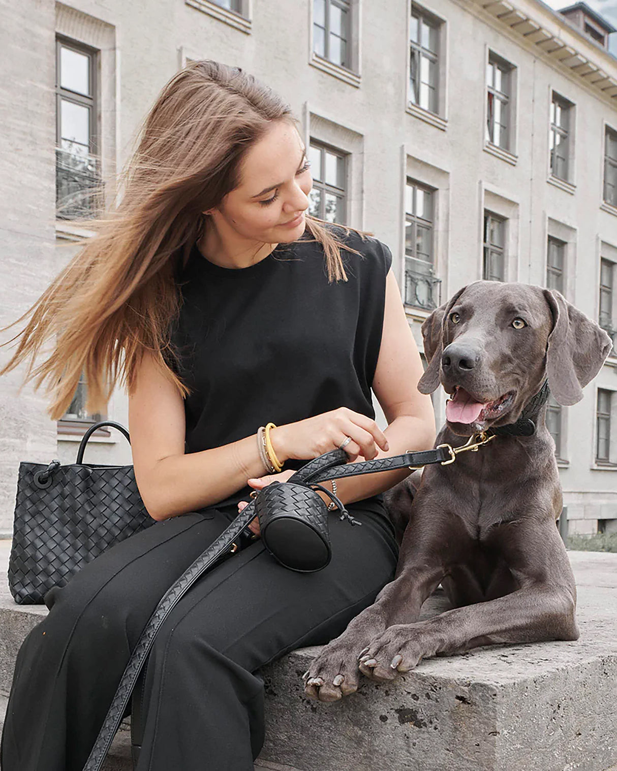 Prestige Leather Poo Treat Bag | נרתיק חטיפים מעור לכלב