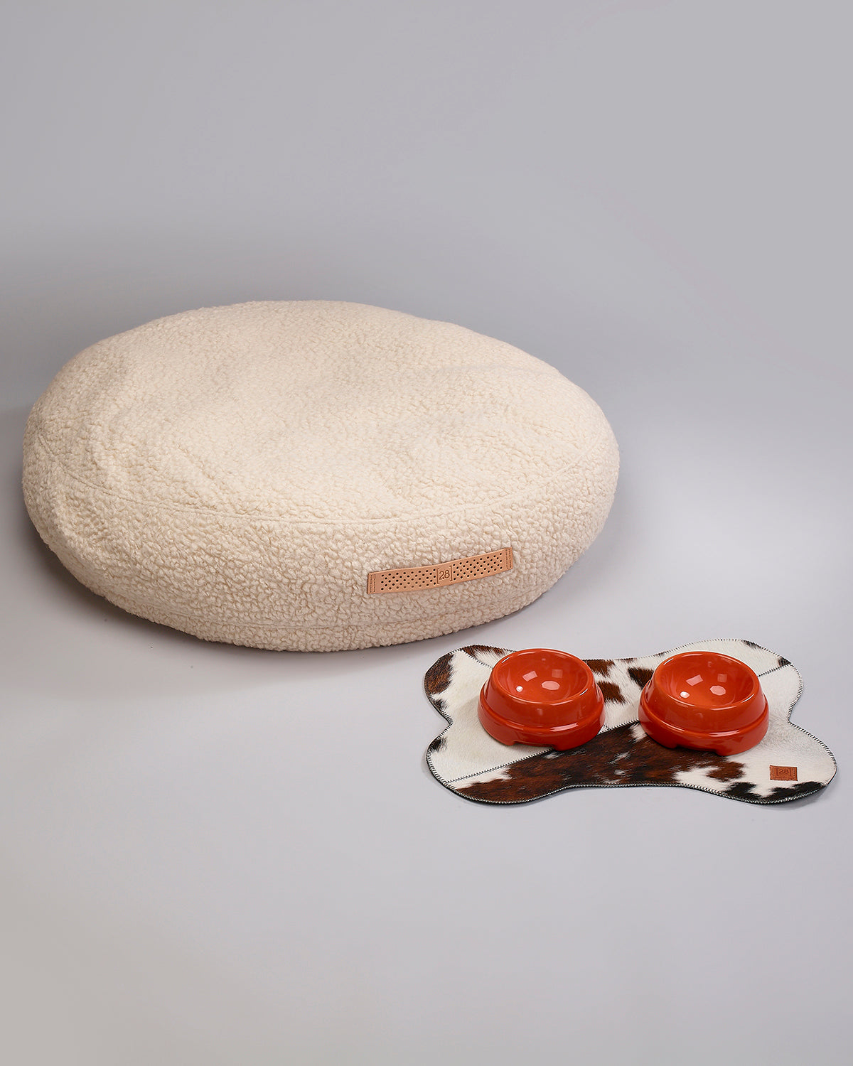 FULVIO BOUCLÉ WOOL BED | מיטת פוף לכלב