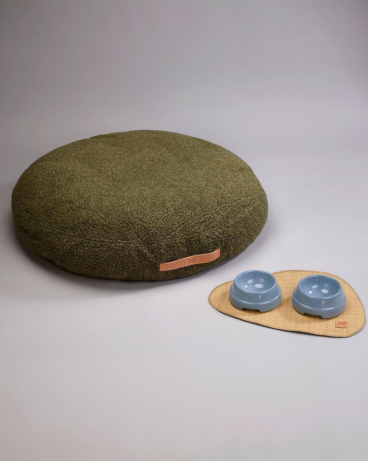 FULVIO BOUCLÉ WOOL BED | מיטת פוף לכלב