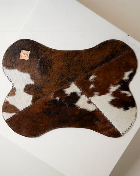 BRUCE COWHIDE PLACEMAT | פלייסמט לקערות