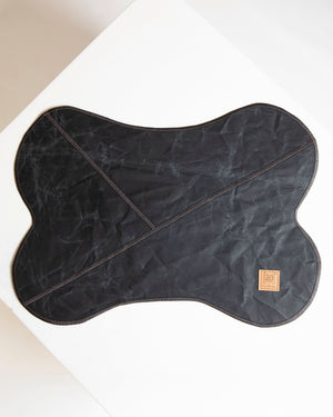פלייסמט מעוצב לקערות לכלב ולחתול | BRUCE PLACEMAT IN WAXED CELLULOSE