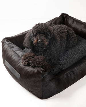 מיטת עור פרה הנרי | מיטה לכלב