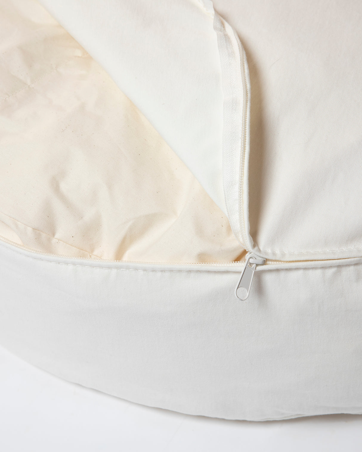 FULVIO COTTON DRILL BED | מיטת פוף לכלב